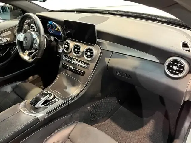 Mercedes-Benz C 400