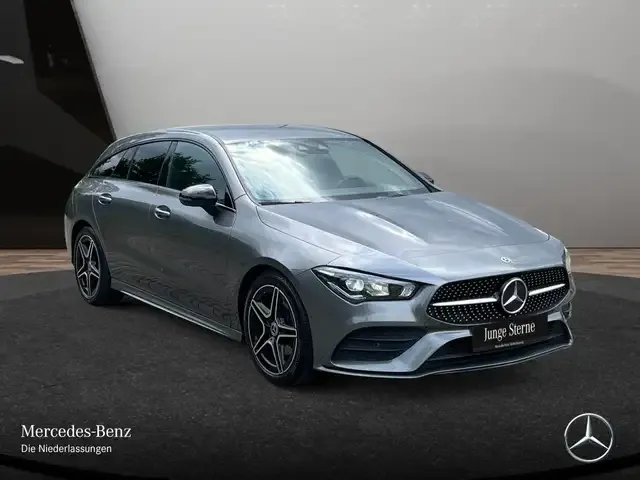 Mercedes-Benz CLA 180