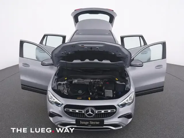 Mercedes-Benz GLA 180