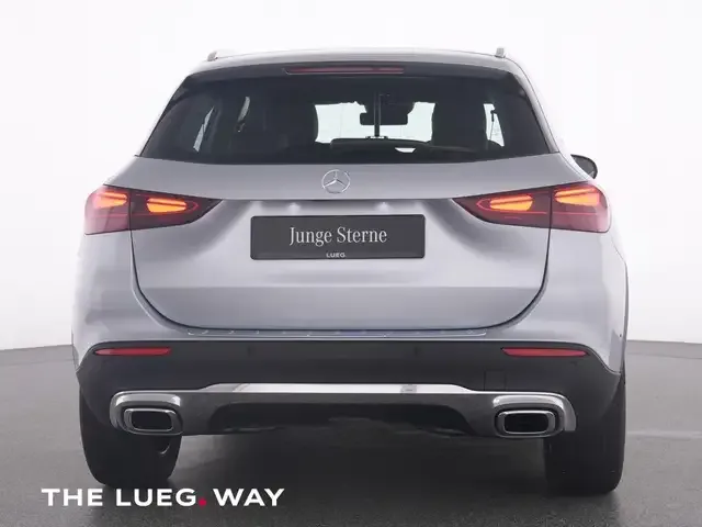 Mercedes-Benz GLA 180
