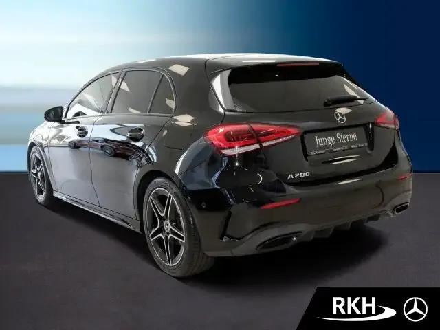 Mercedes-Benz A 200