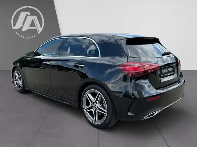 Mercedes-Benz A 220