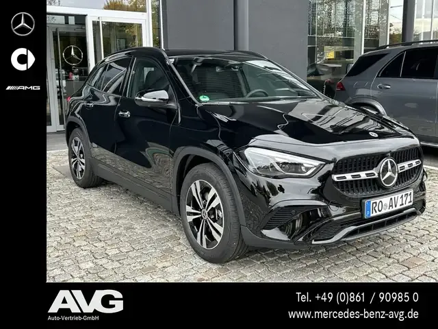 Mercedes-Benz GLA 200