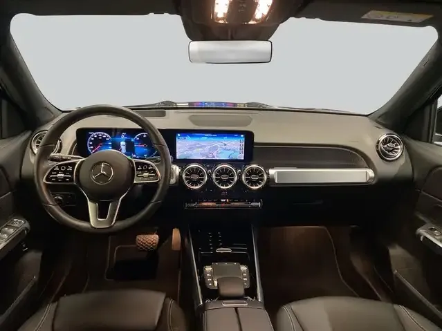 Mercedes-Benz EQB 250