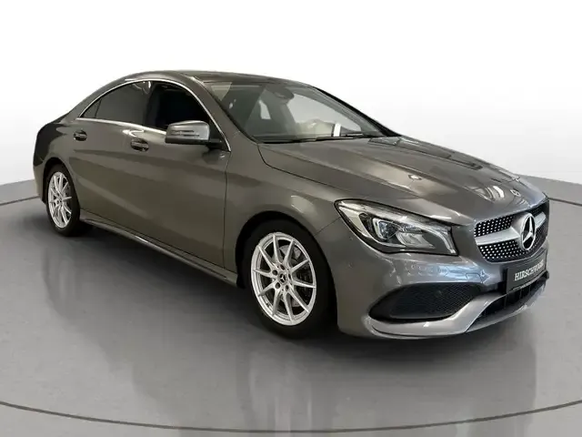 Mercedes-Benz CLA 220