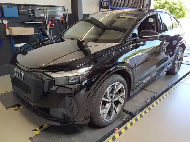Audi 50