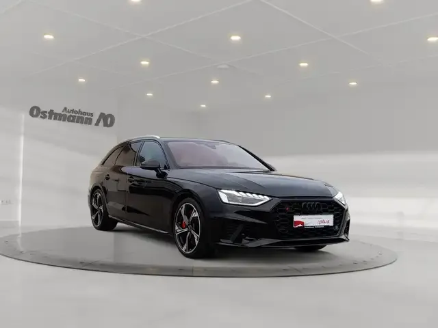 Audi S4