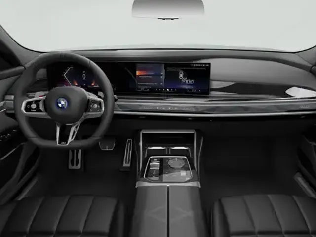 BMW 750