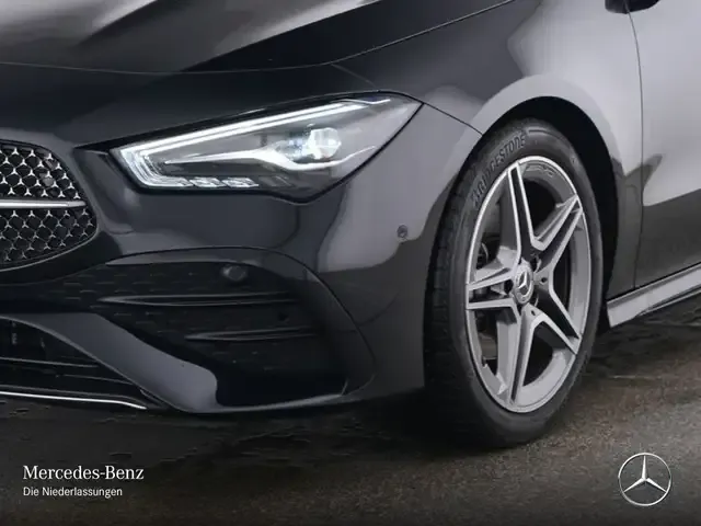 Mercedes-Benz CLA 180