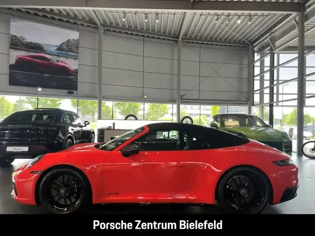 Porsche 992