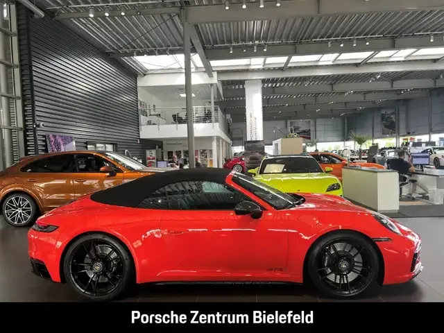 Porsche 992