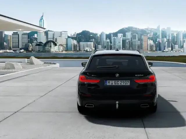 BMW 530