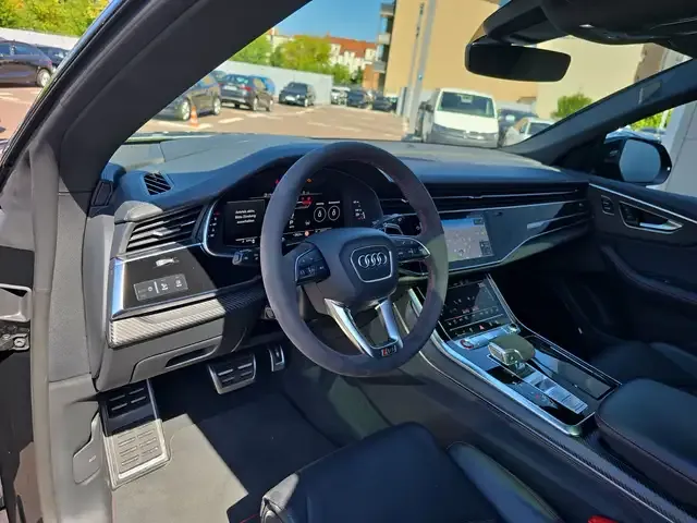 Audi RS Q8
