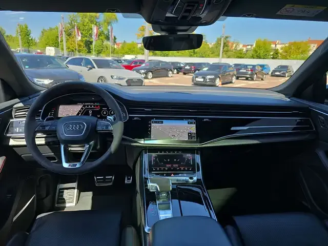 Audi RS Q8