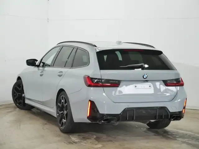 BMW 340