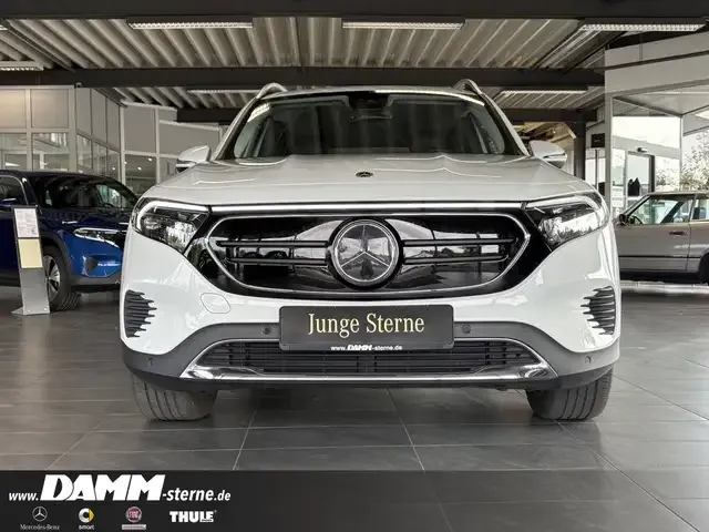 Mercedes-Benz EQB 250