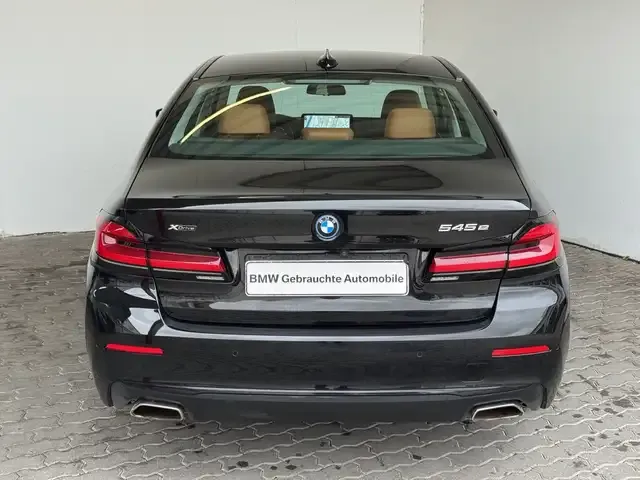 BMW 545