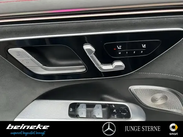 Mercedes-Benz EQE SUV