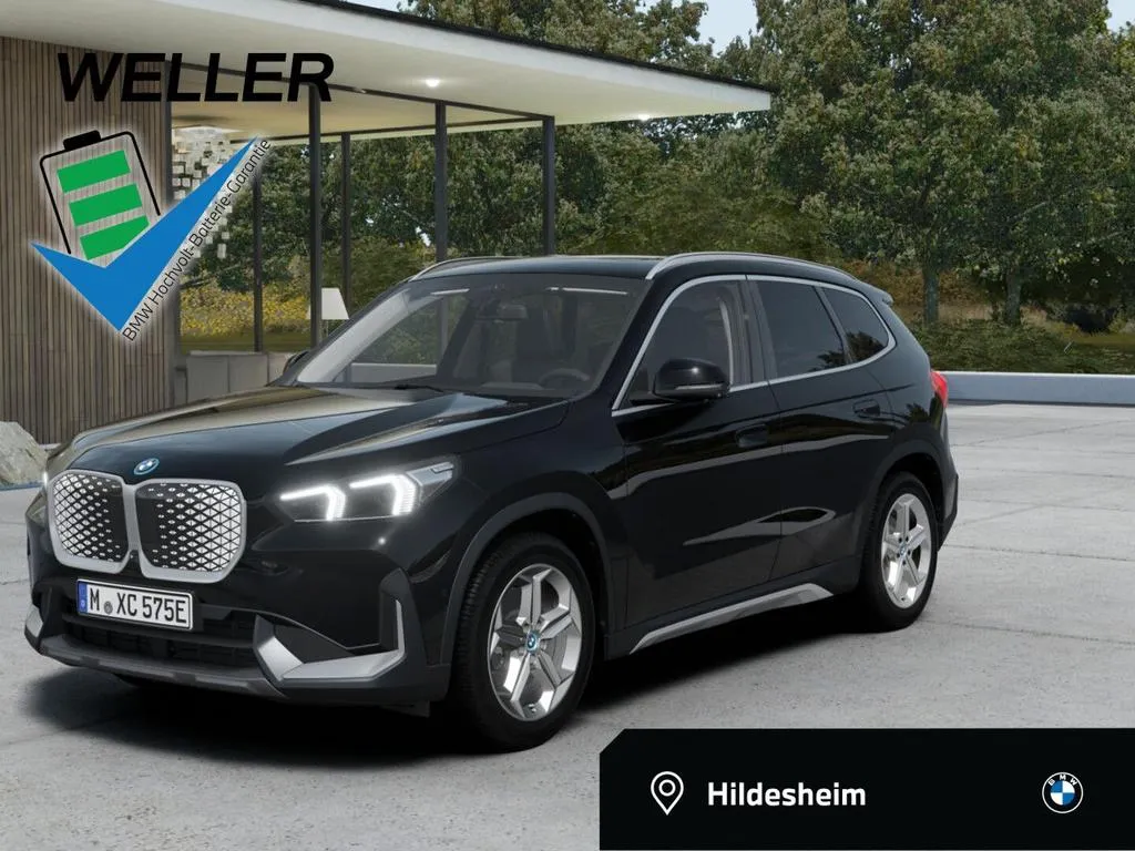 BMW iX1