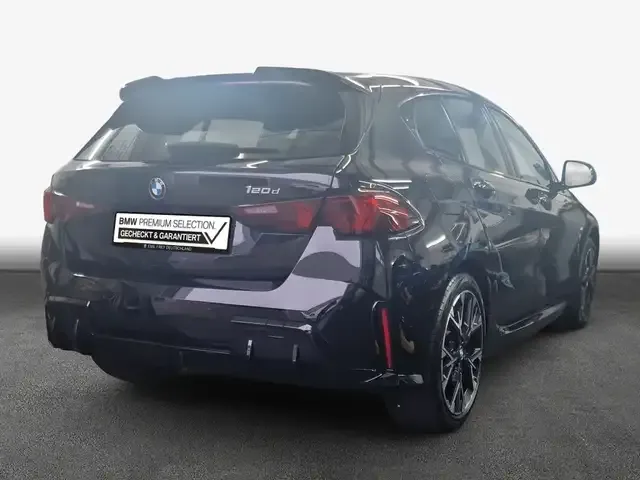 BMW 120