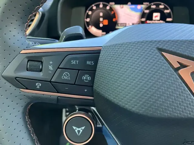 CUPRA Leon
