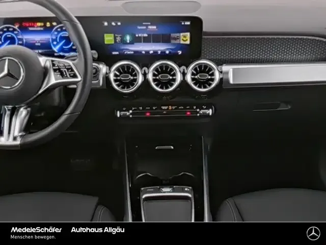 Mercedes-Benz EQB 300