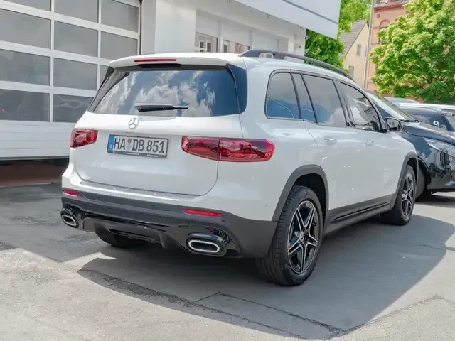 Mercedes-Benz GLB 250