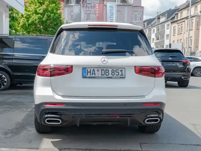 Mercedes-Benz GLB 250