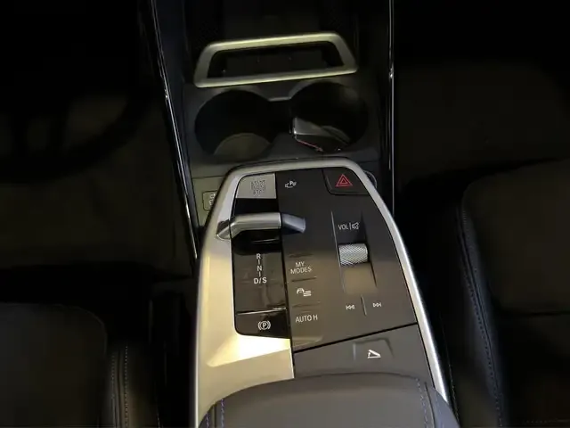BMW 223