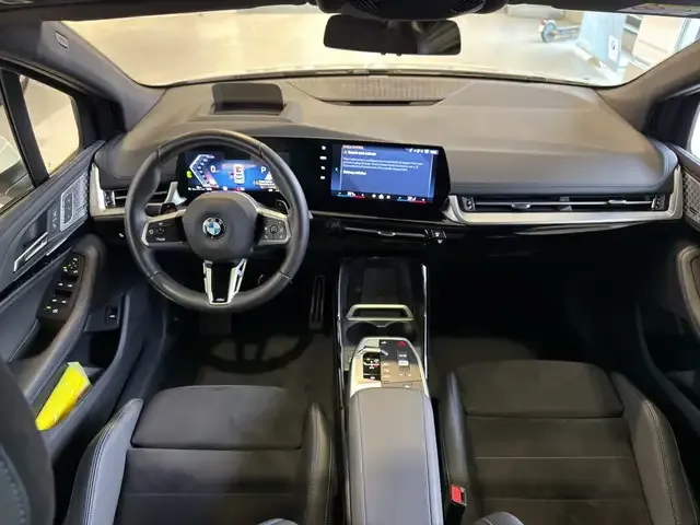 BMW 223