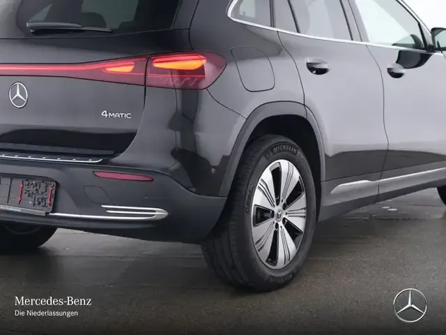Mercedes-Benz EQA 300