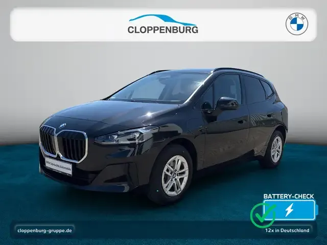 BMW 225