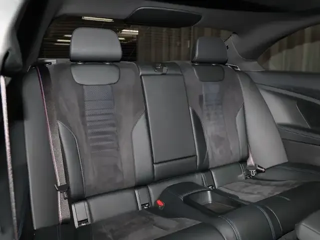 BMW 240