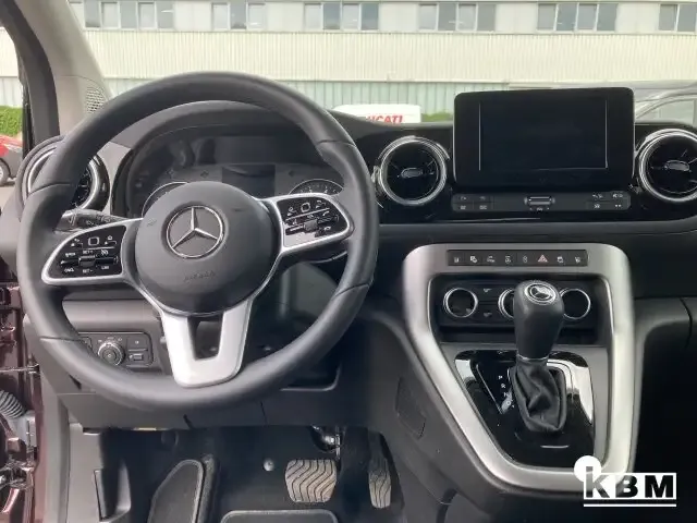 Mercedes-Benz Sonstiges
