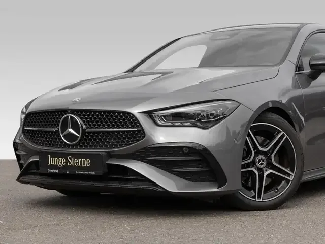 Mercedes-Benz CLA 200