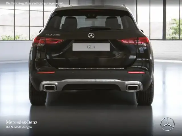 Mercedes-Benz GLA 200