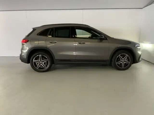 Mercedes-Benz EQA 250