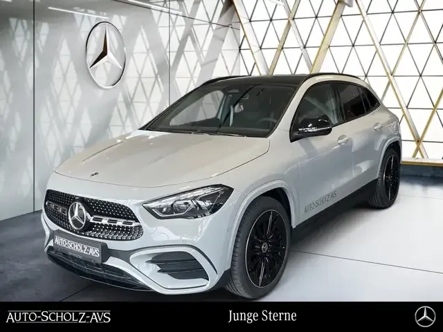 Mercedes-Benz GLA 200