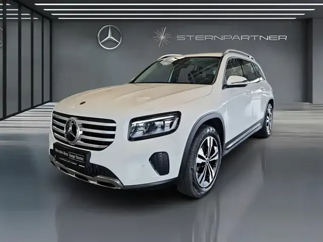 Mercedes-Benz GLB 180