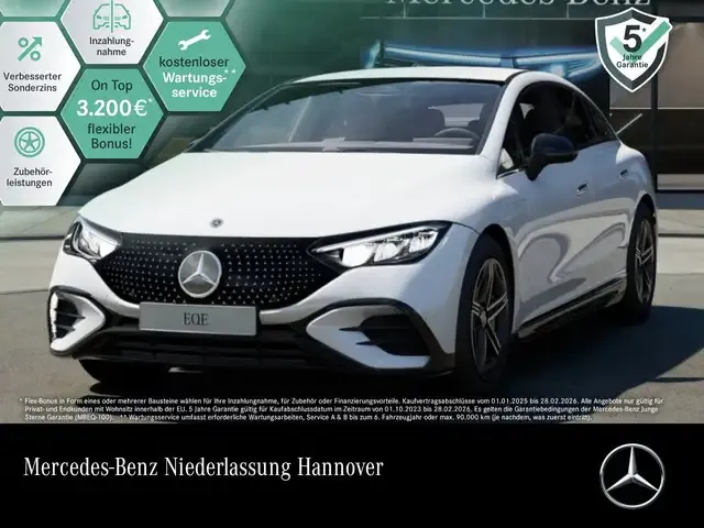 Mercedes-Benz EQE 300