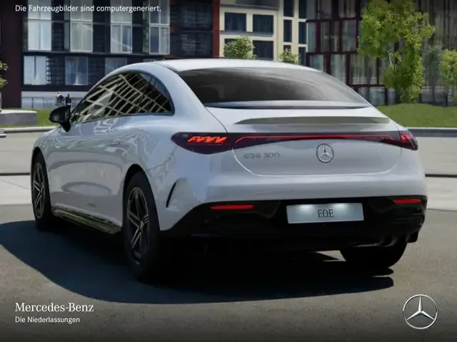 Mercedes-Benz EQE 300