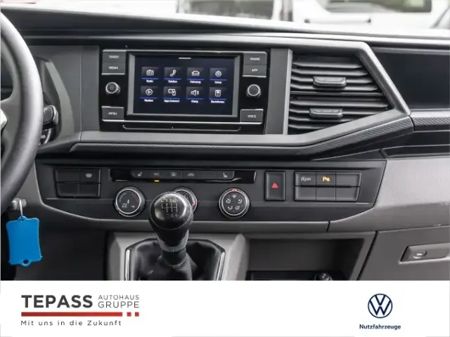 Volkswagen T6.1 Caravelle