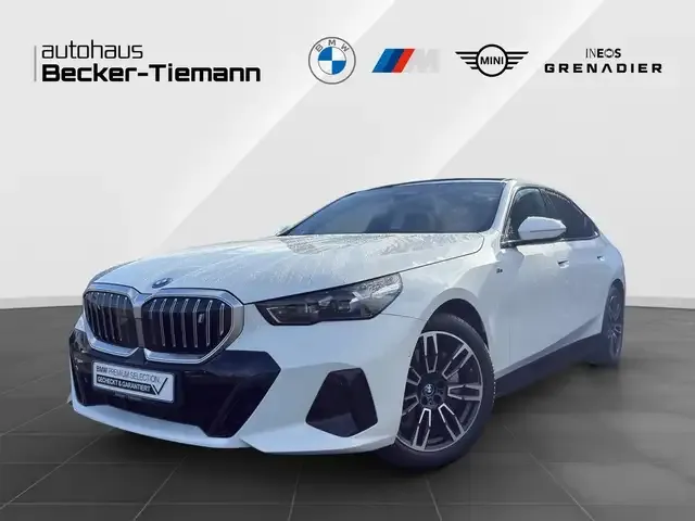 BMW i5