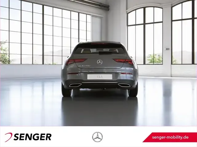 Mercedes-Benz CLA 220