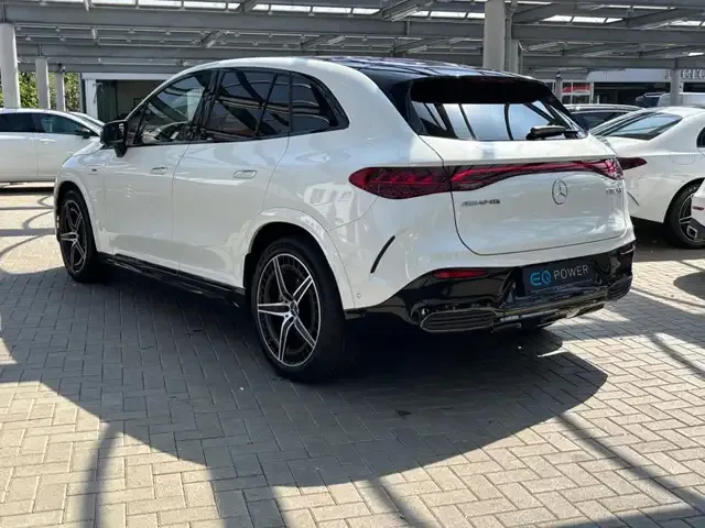 Mercedes-Benz EQE SUV