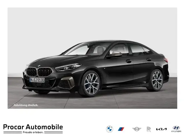 BMW 235