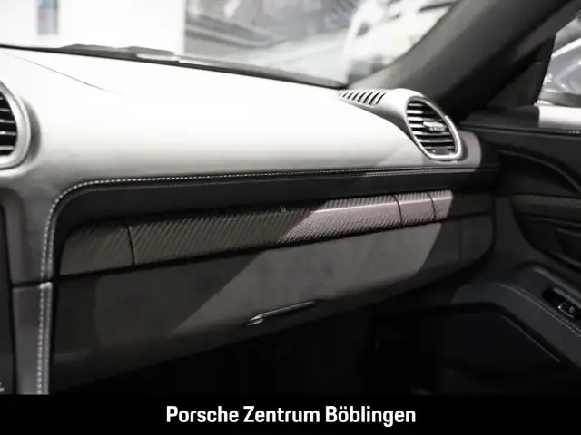 Porsche 718 Spyder