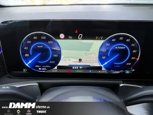 Mercedes-Benz EQB 350