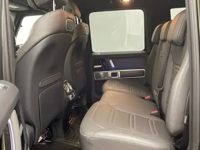 Mercedes-Benz G 500