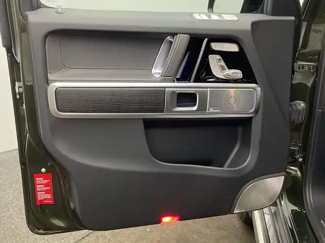Mercedes-Benz G 500